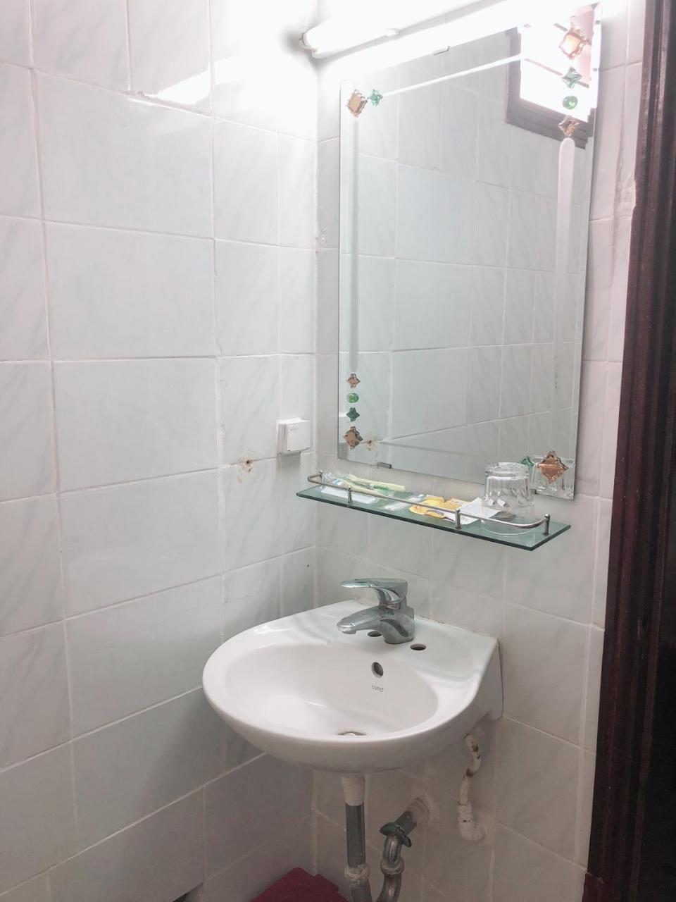 Kim Anh Hotel Ханой Екстериор снимка